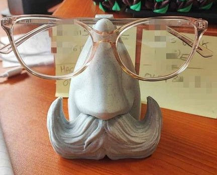 Glasses holder
